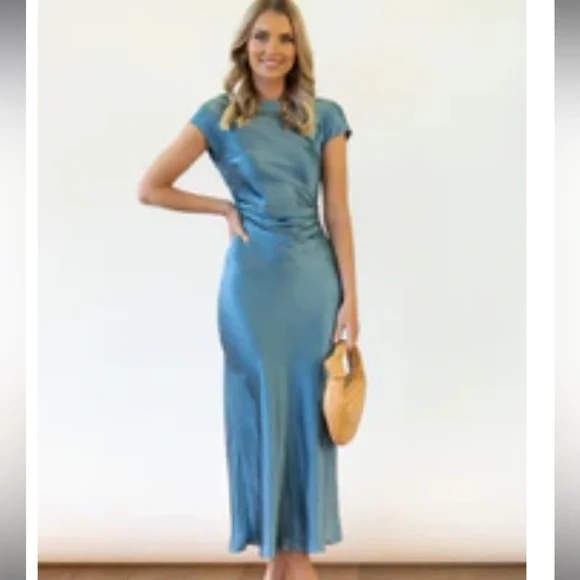 gingham & heels | Dresses | Flora Midi Dress By Gingham Heels | Poshmark gingham & heels | Dresses | Flora Midi Dress By Gingham Heels | Poshmark